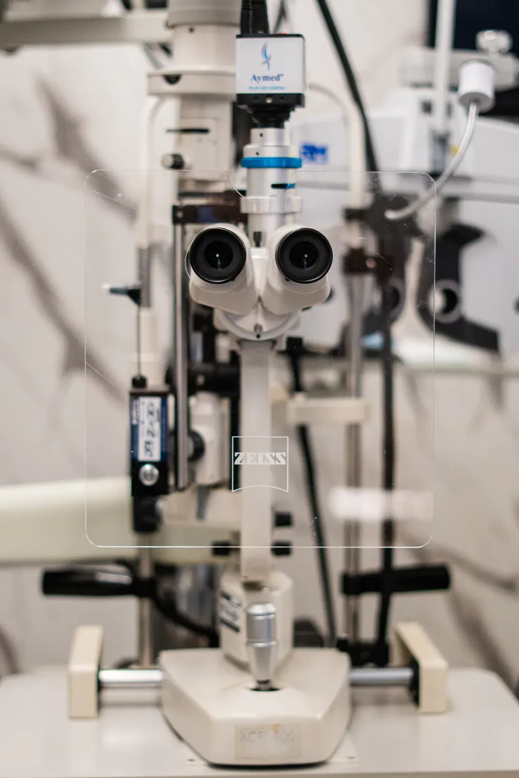Lâmpada de fenda Zeiss para exames oftalmológicos